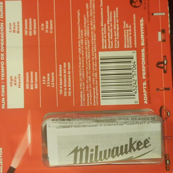 Milwaukee Red Lithium Flashlight USB 3.0 - Picture 4 of 5